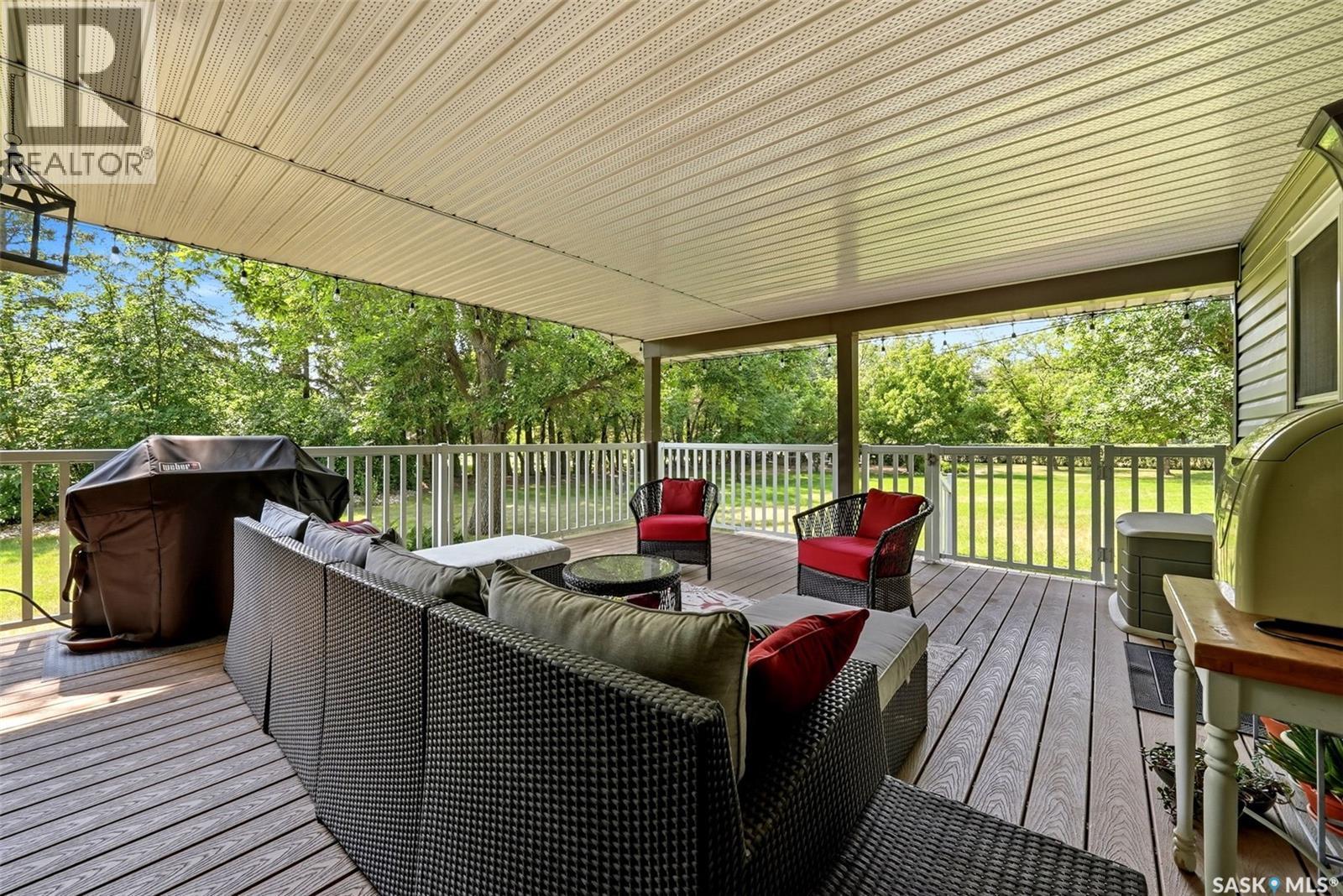 29 Ridgedale Bay, White City, SK - Outdoor With Deck Patio Veranda With Exterior