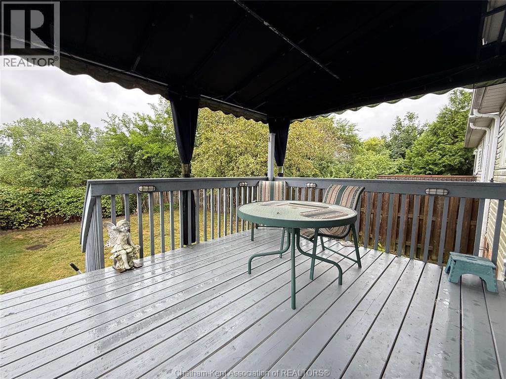 1020 Lemonwood Crescent, Windsor, ON - Outdoor With Deck Patio Veranda With Exterior