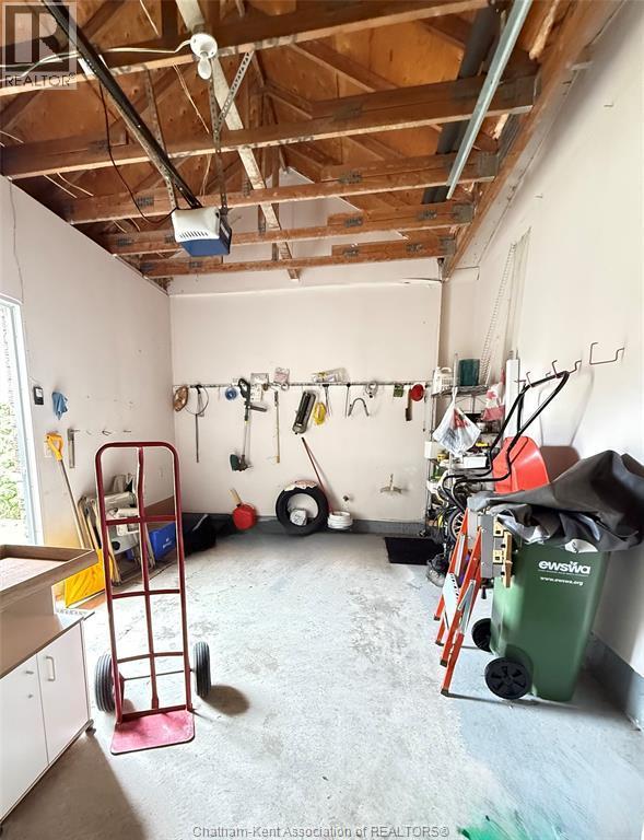 1020 Lemonwood Crescent, Windsor, ON - Indoor Photo Showing Basement