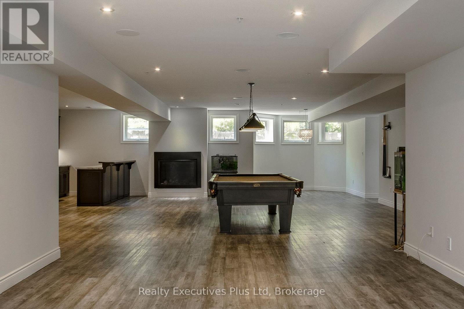 Recreation Room in Basement - 27 Kingfisher Crescent, Tiny, ON - Indoor Photo Showing Other Room