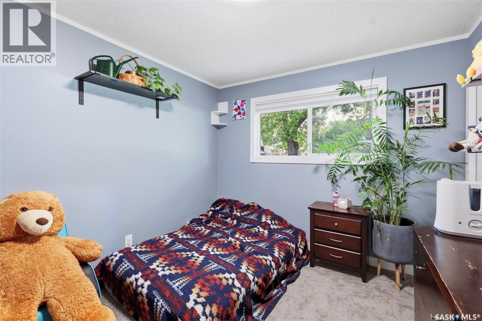 2508 Preston Avenue S, Saskatoon, SK - Indoor Photo Showing Bedroom