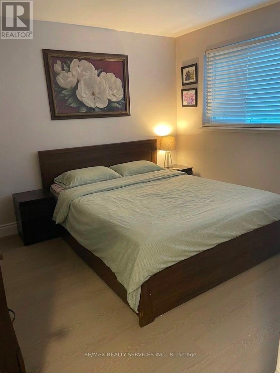 34 Watson Crescent, Brampton, ON - Indoor Photo Showing Bedroom