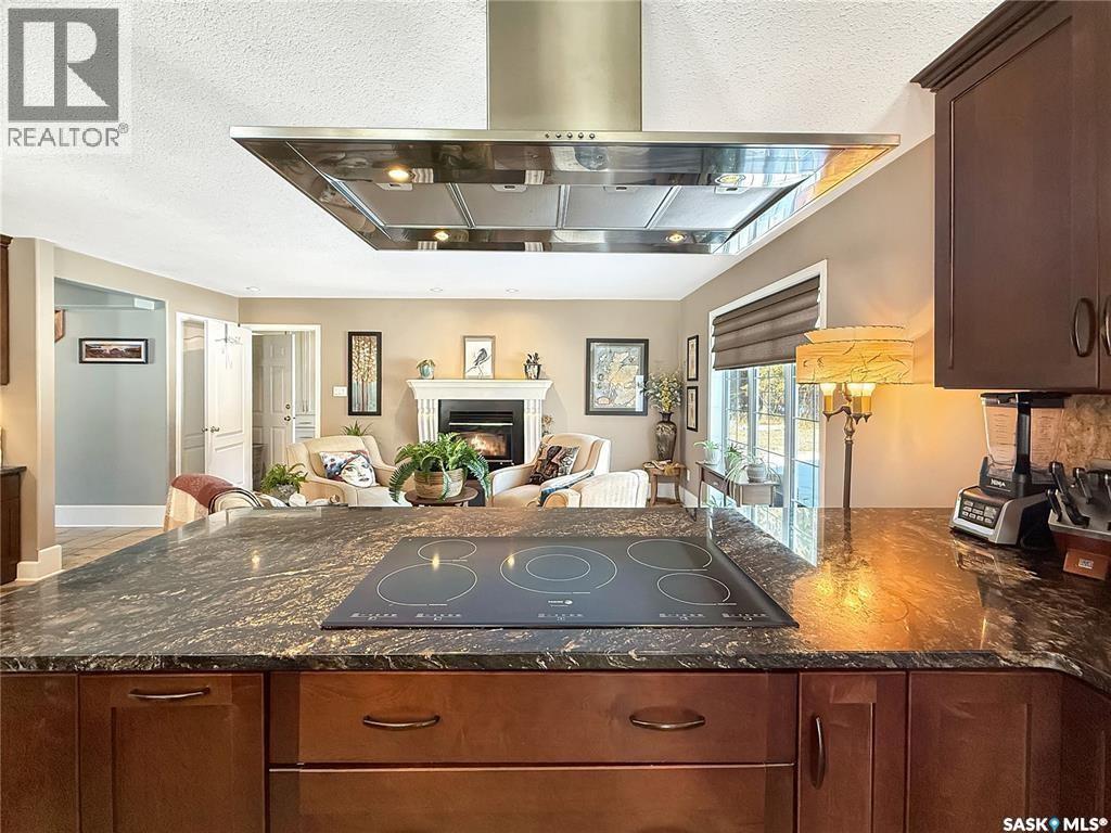 5 Poplar Place, Candle Lake, SK - Indoor Photo Showing Kitchen
