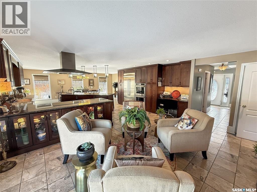 5 Poplar Place, Candle Lake, SK - Indoor Photo Showing Living Room
