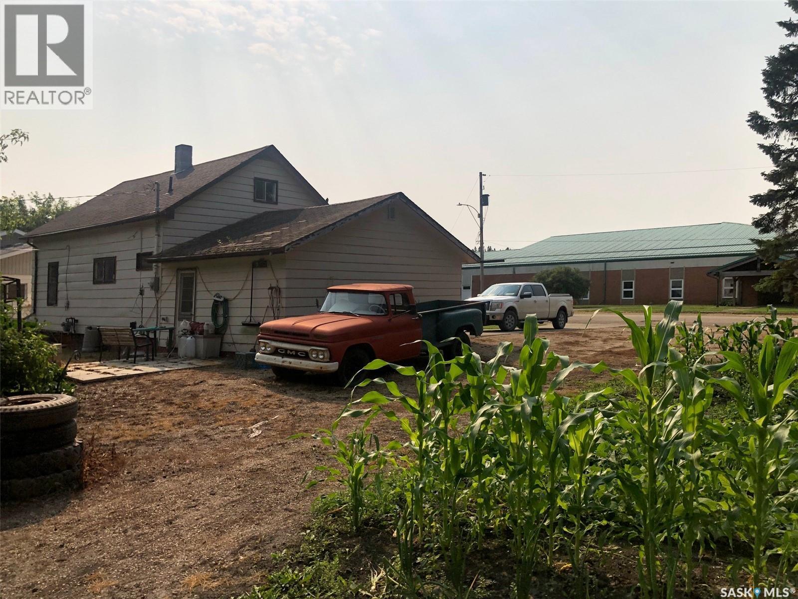 226 2Nd Avenue Se, Norquay, SK - Outdoor