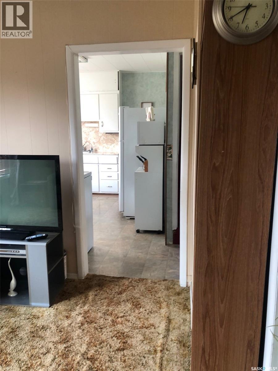 226 2Nd Avenue Se, Norquay, SK - Indoor