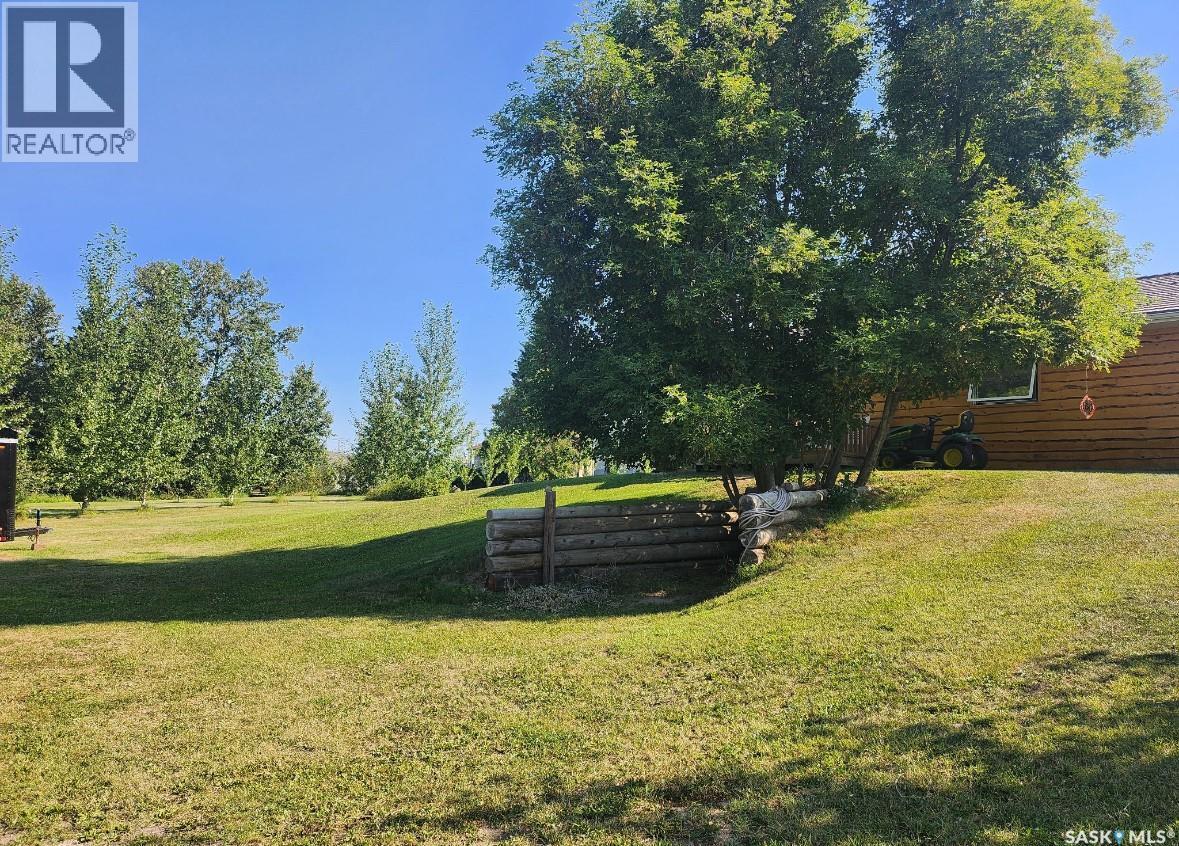112 3Rd Avenue S, Big River, SK - Outdoor