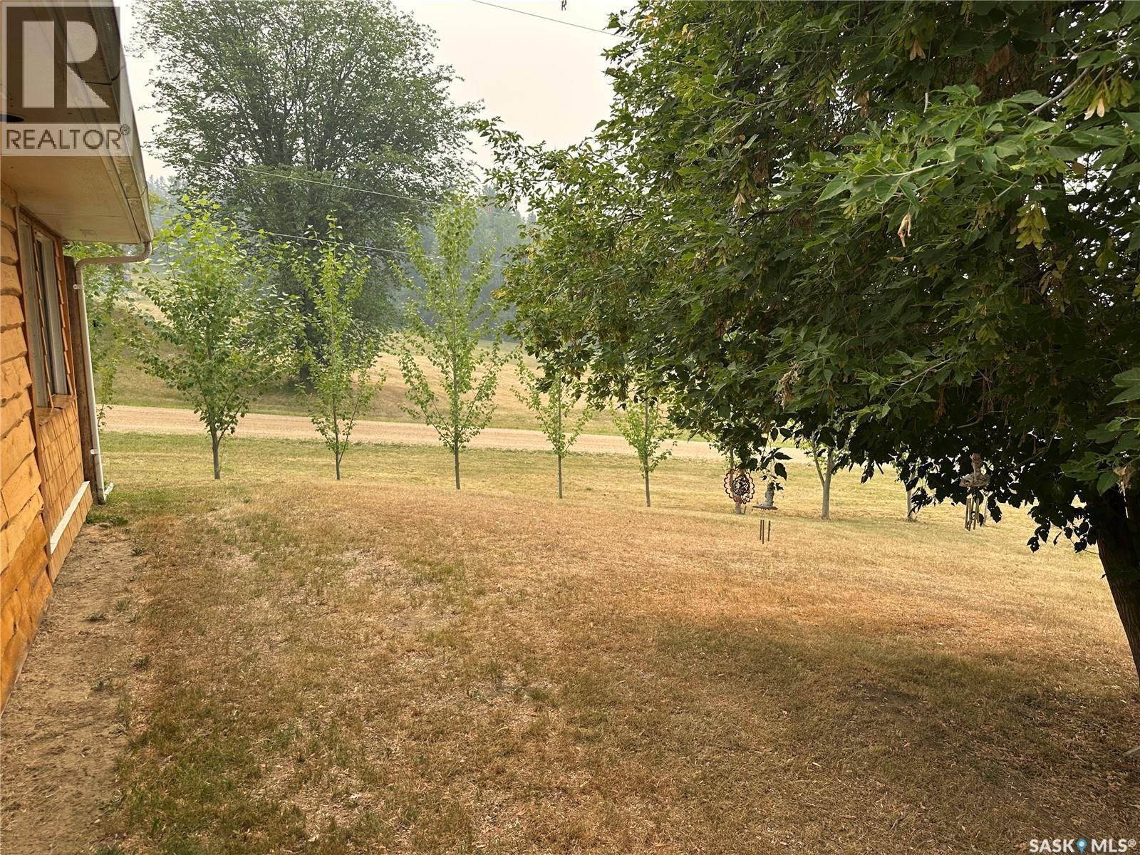 112 3Rd Avenue S, Big River, SK - Outdoor