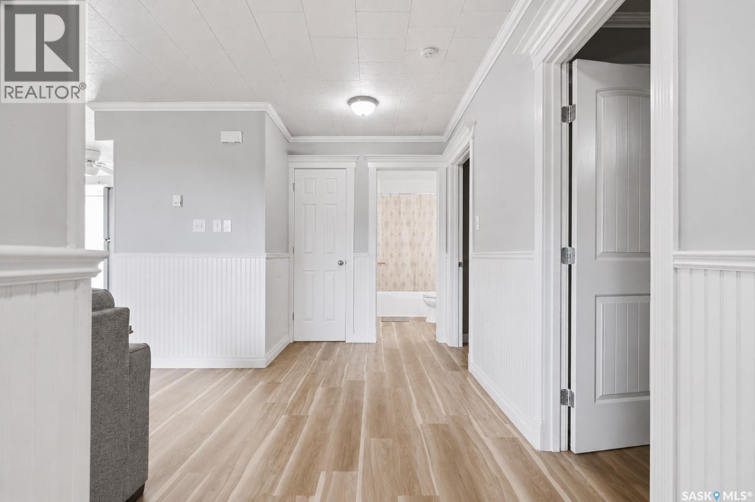 157 4Th Street W, Pierceland, SK - Indoor Photo Showing Other Room