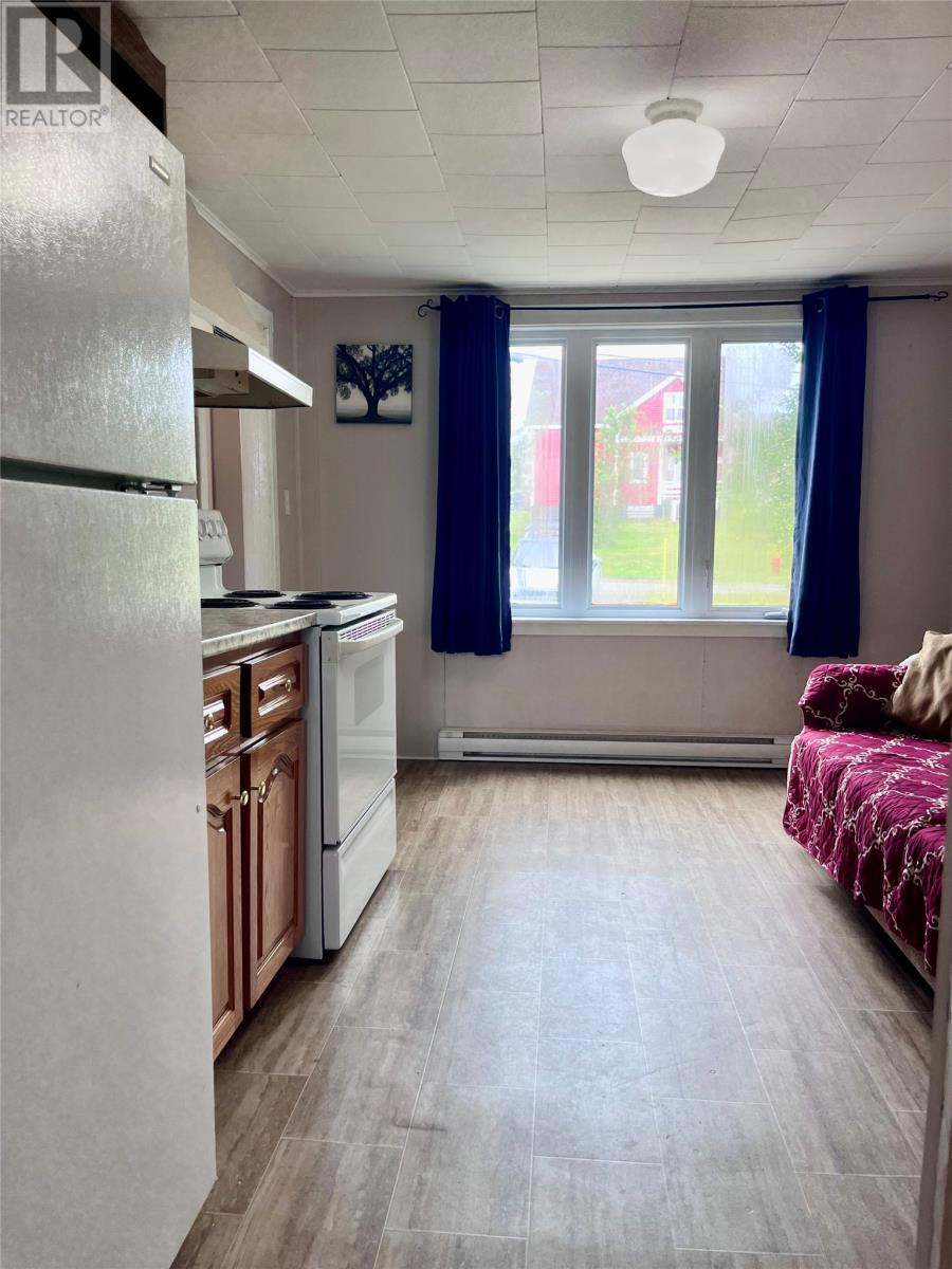 35 Eldon Street, Fortune, NL - Indoor