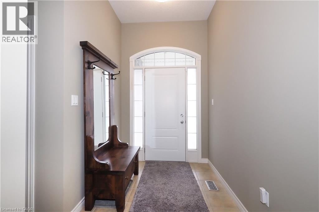 565 Springwater Drive, Waterloo, ON - Indoor Photo Showing Other Room