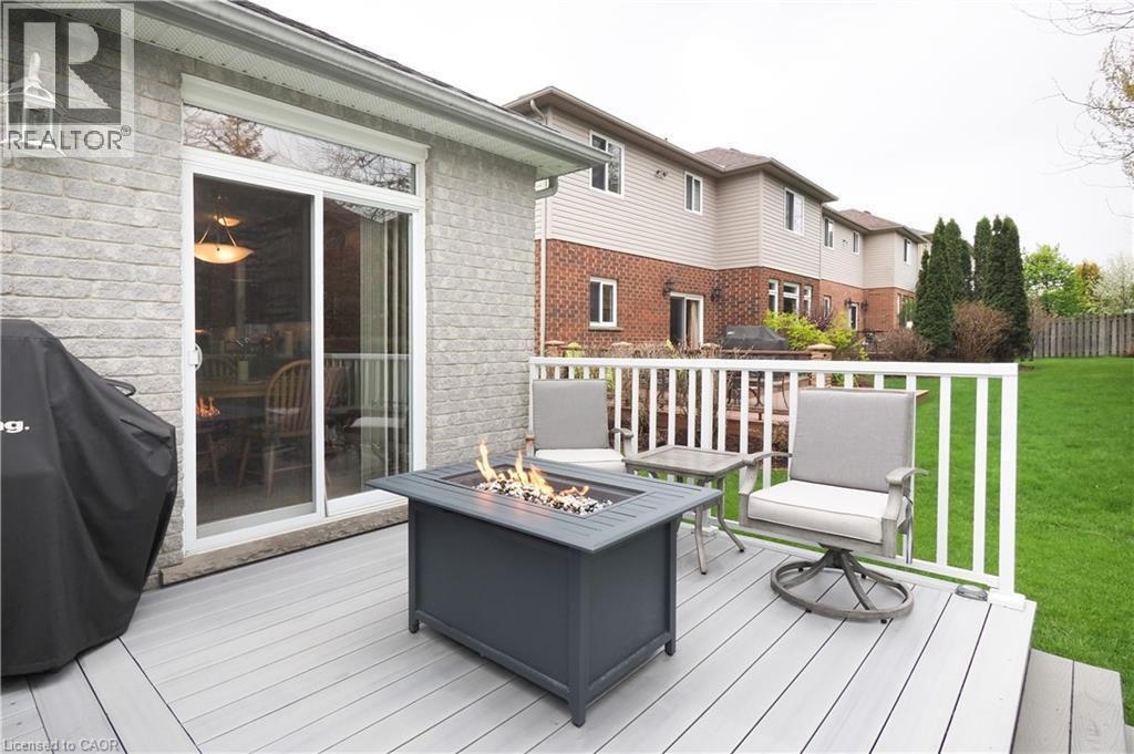 565 Springwater Drive, Waterloo, ON - Outdoor With Deck Patio Veranda With Exterior