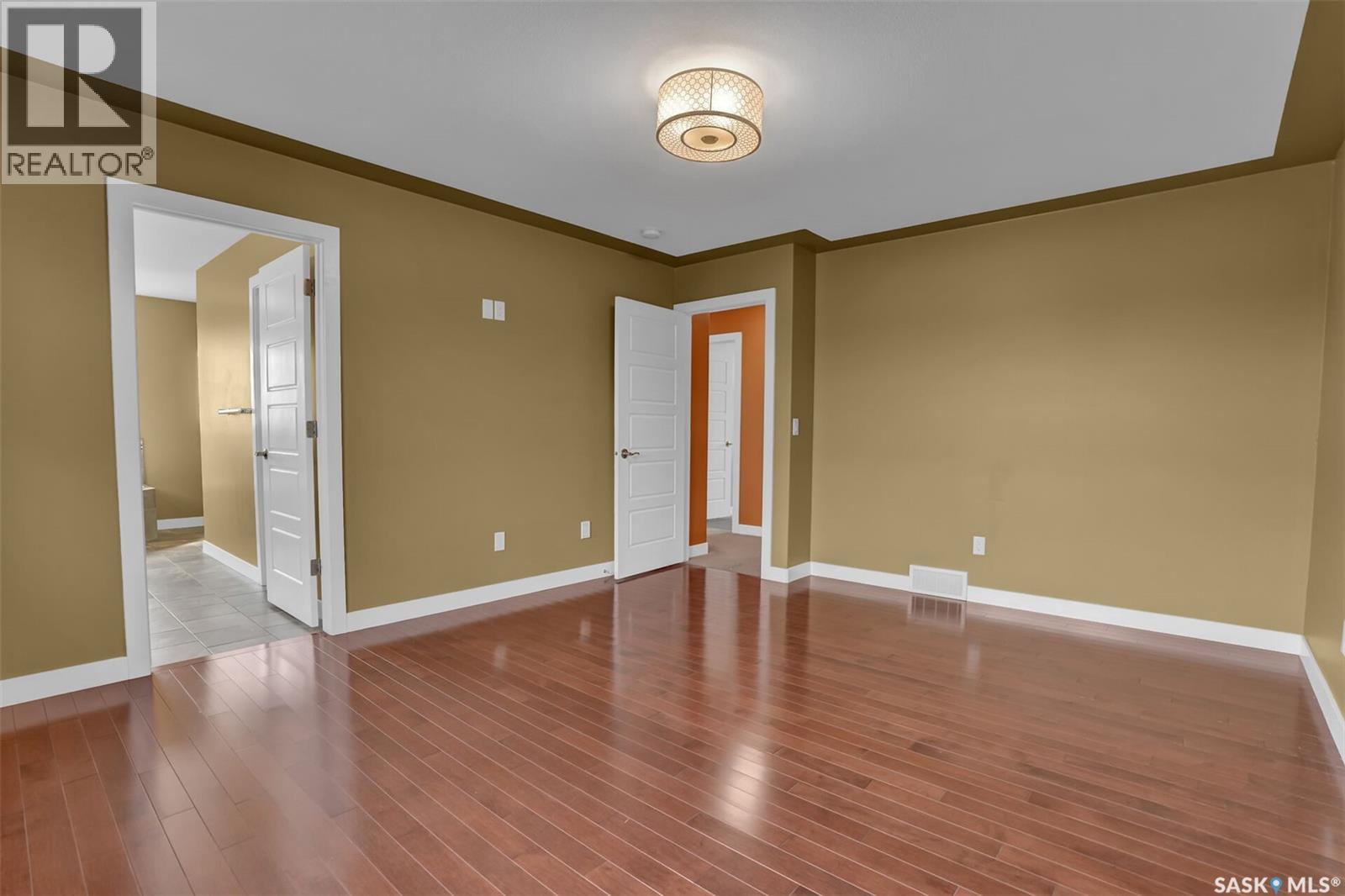 6033 Little Pine Loop, Regina, SK - Indoor Photo Showing Other Room