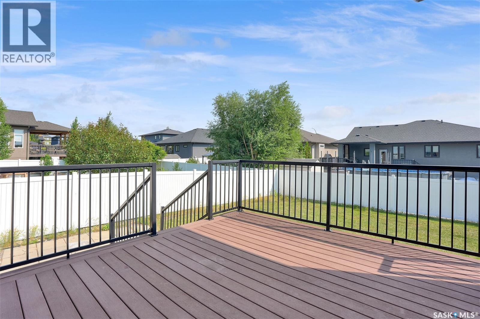 6033 Little Pine Loop, Regina, SK - Outdoor With Exterior