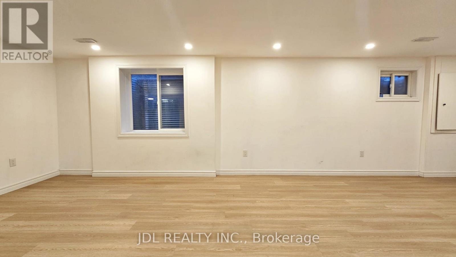 3769 Brandon Gate Drive, Mississauga, ON - Indoor
