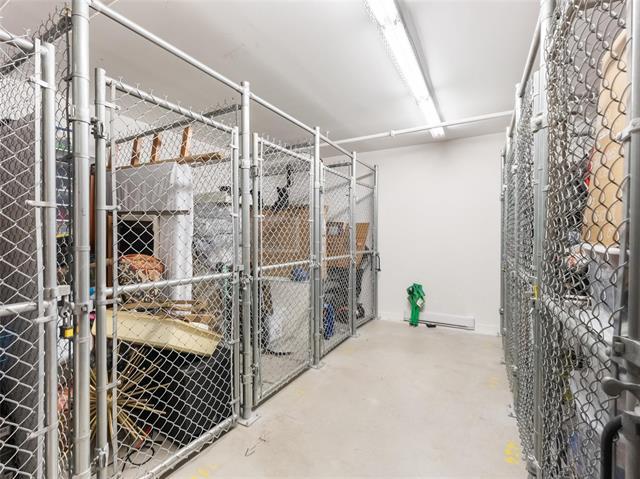 310-155 Sherbrook St, Winnipeg, MB - Indoor With Storage