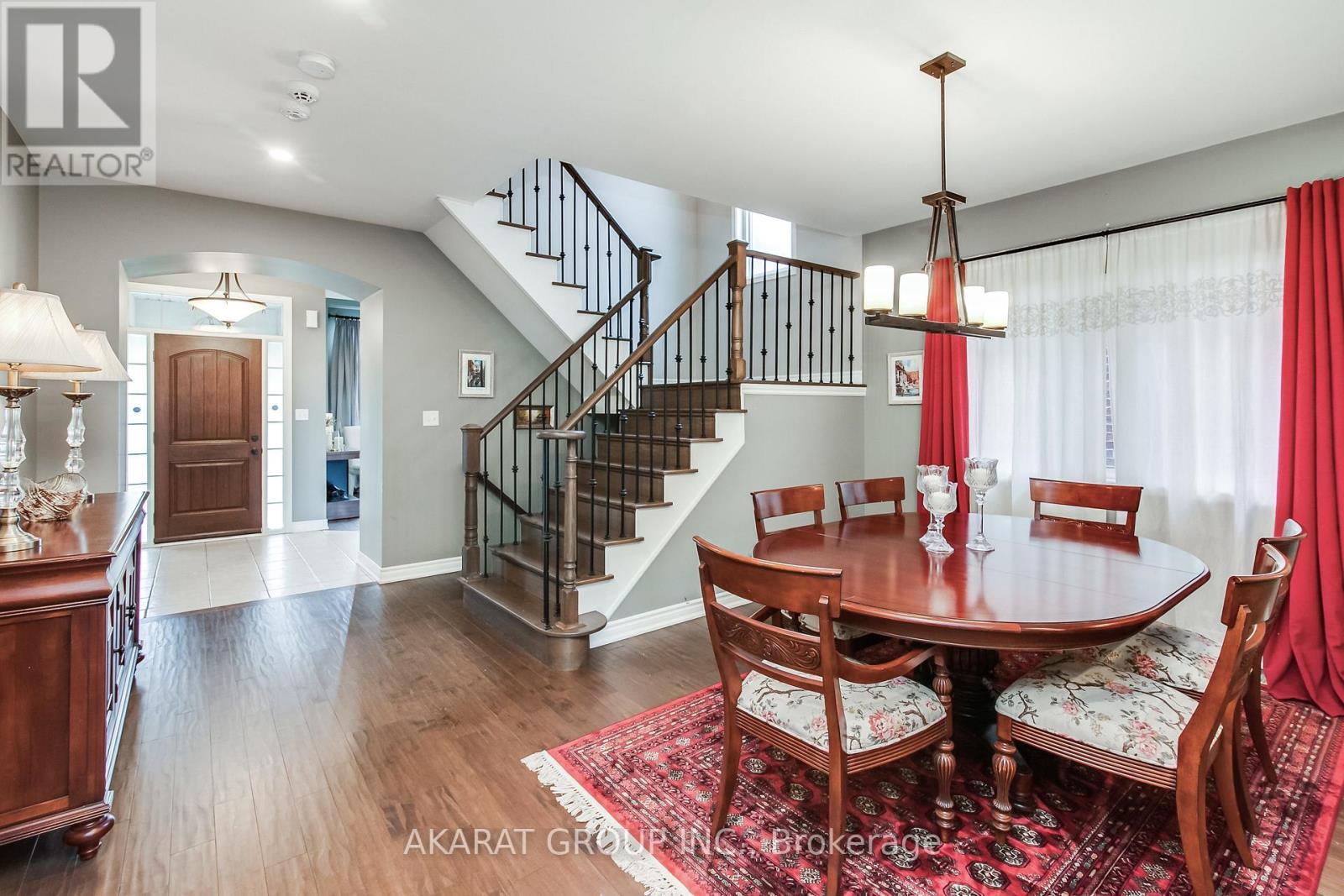 3320 Cline Street, Burlington, ON - Indoor Photo Showing Dining Room