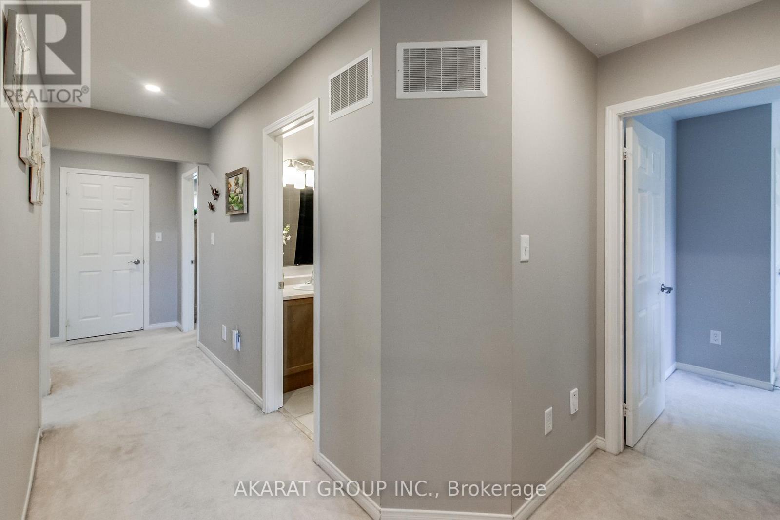 3320 Cline Street, Burlington, ON - Indoor Photo Showing Other Room