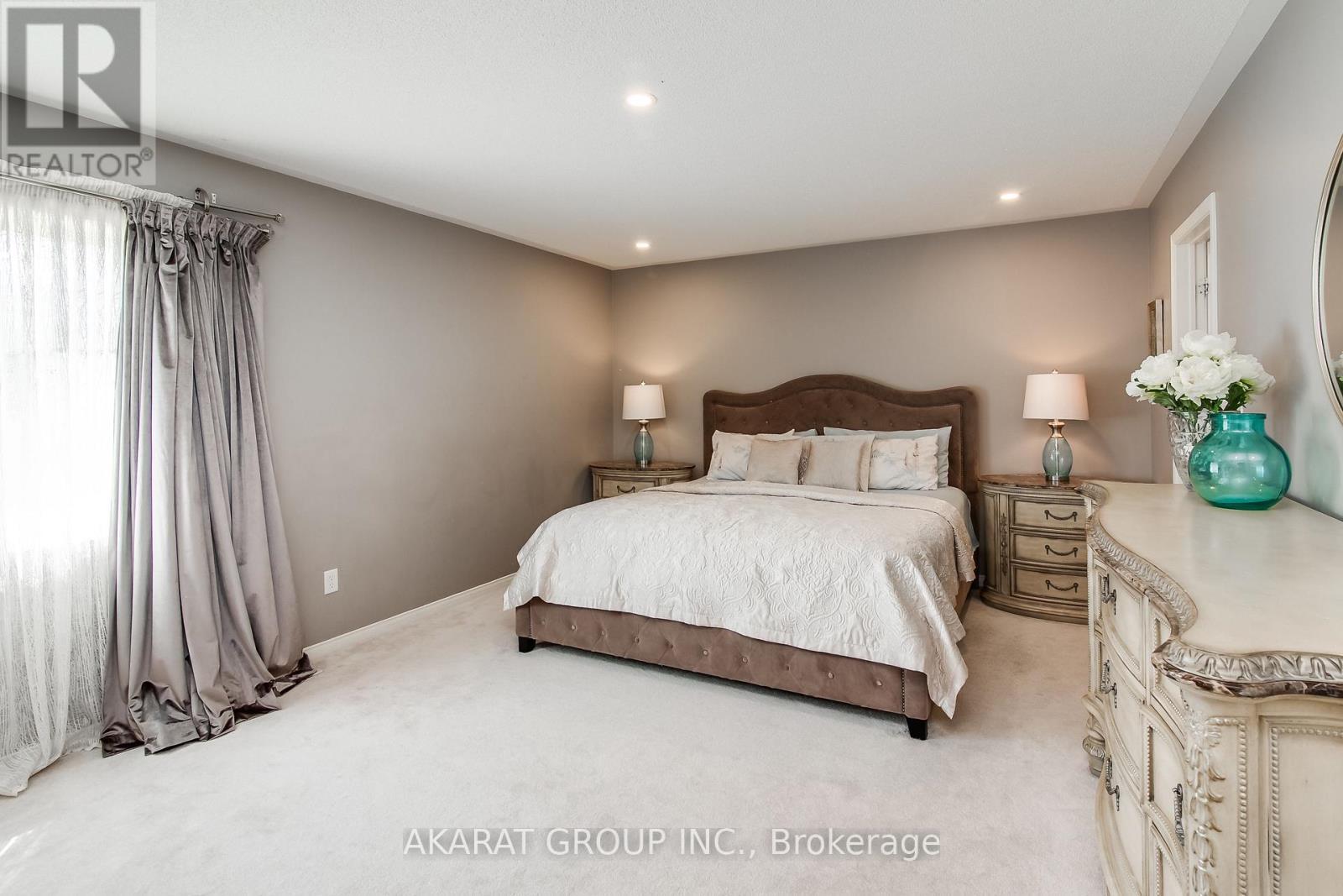 3320 Cline Street, Burlington, ON - Indoor Photo Showing Bedroom