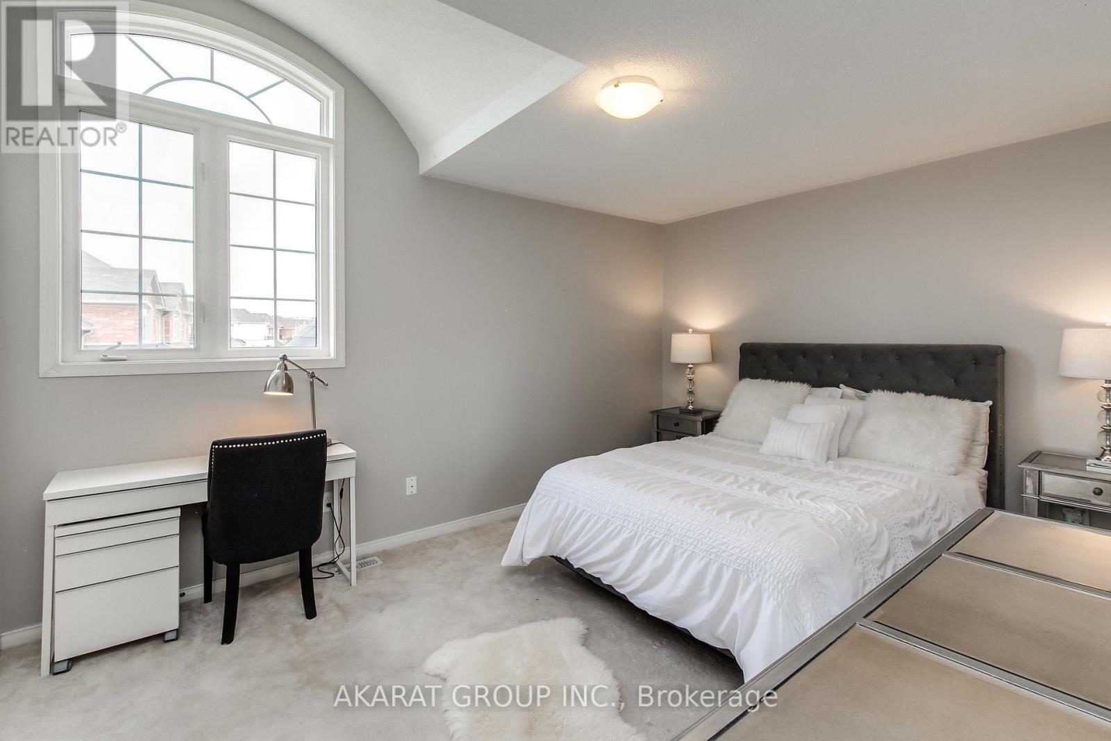 3320 Cline Street, Burlington, ON - Indoor Photo Showing Bedroom