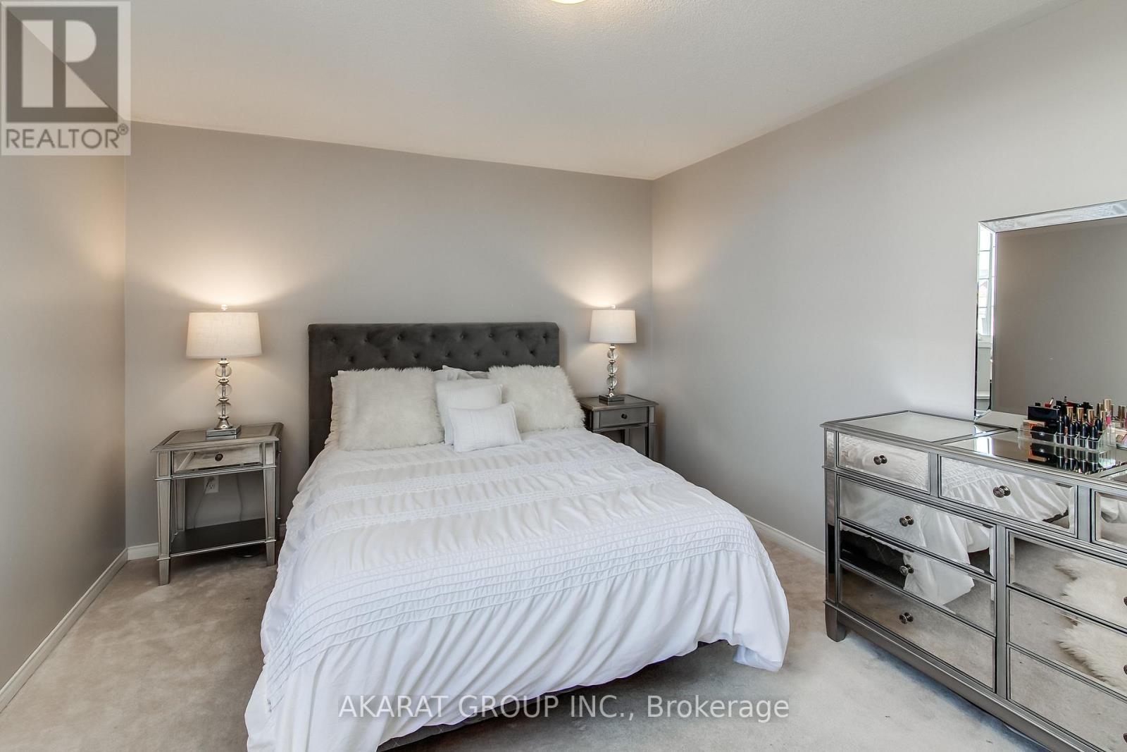 3320 Cline Street, Burlington, ON - Indoor Photo Showing Bedroom