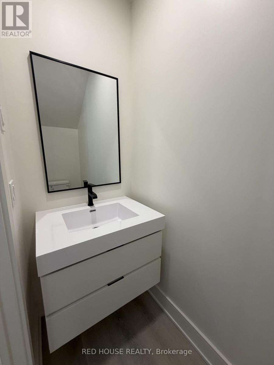 143 Everett Common, St. Catharines, ON - Indoor Photo Showing Bathroom
