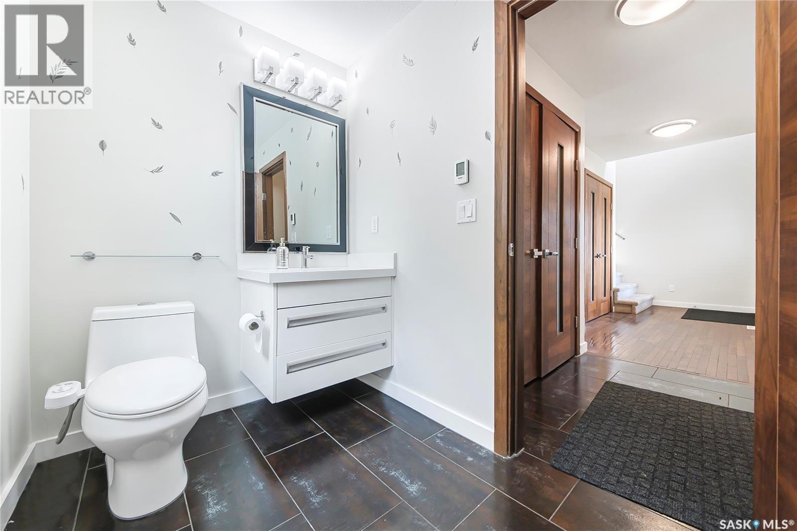 435 Pichler Crescent, Saskatoon, SK - Indoor Photo Showing Bathroom