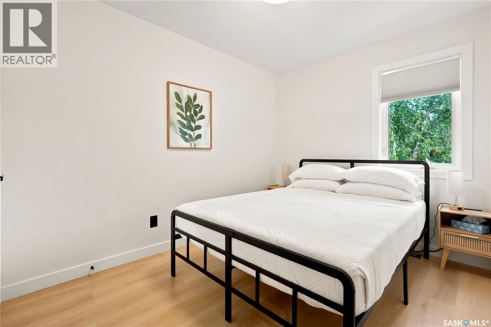 2023 Edward Street, Regina, SK - Indoor Photo Showing Bedroom