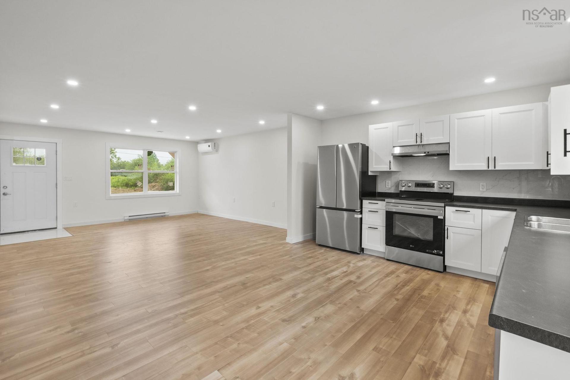 183 Moore Road, Antrim, NS - Indoor Photo Showing Kitchen