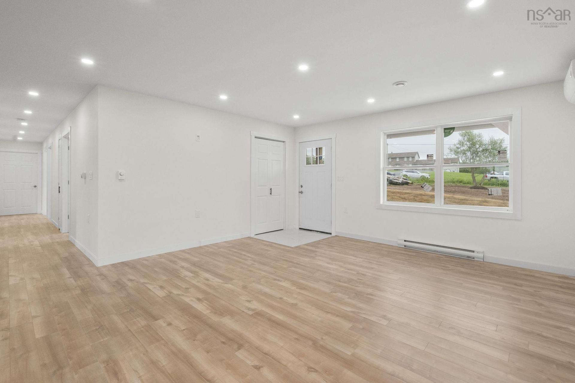 183 Moore Road, Antrim, NS - Indoor Photo Showing Other Room