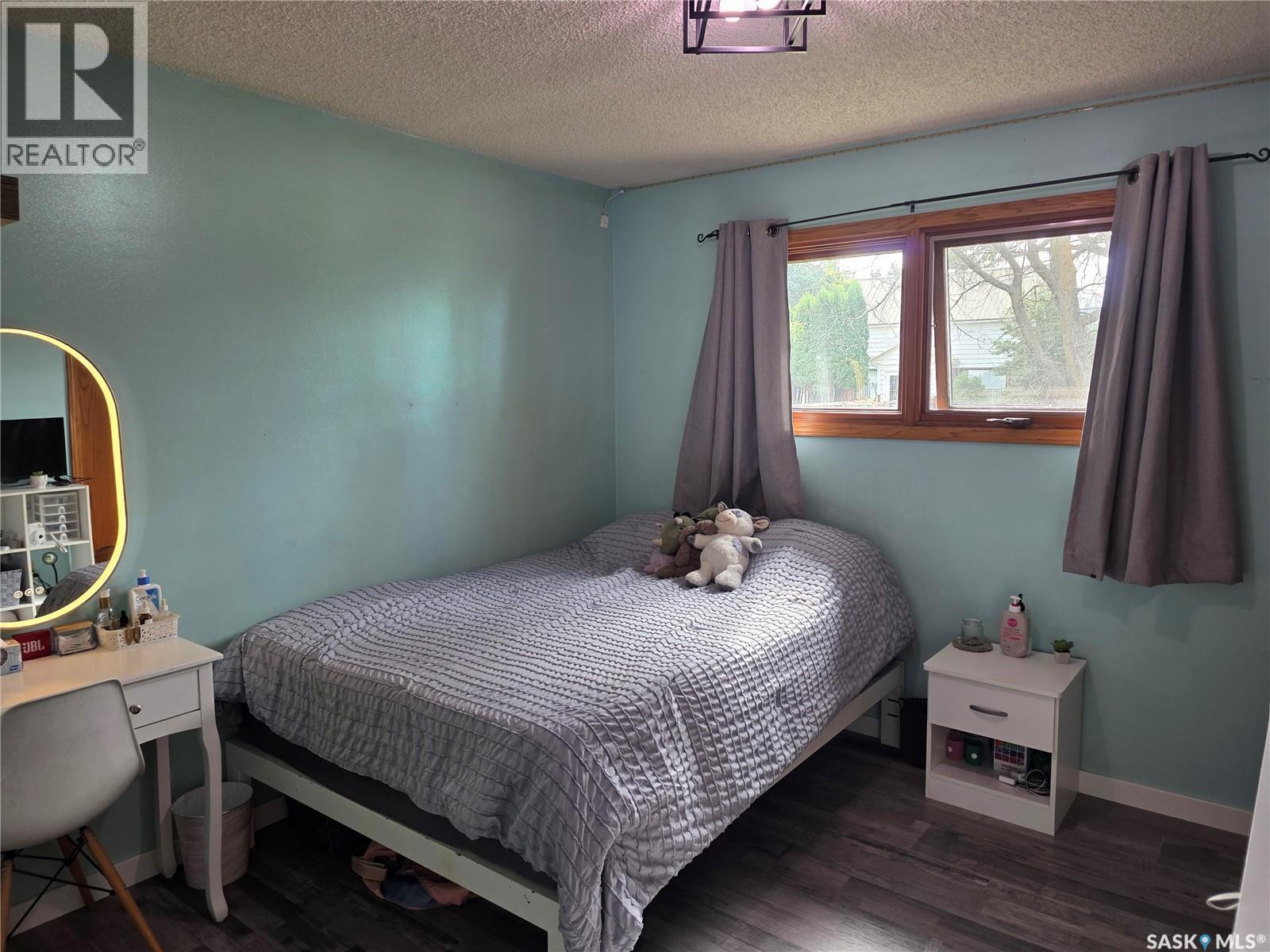 103 Bounty Street, Conquest, SK - Indoor Photo Showing Bedroom
