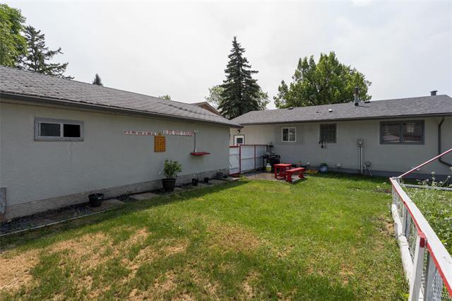 243 Antrim Rd, Winnipeg, MB - Outdoor