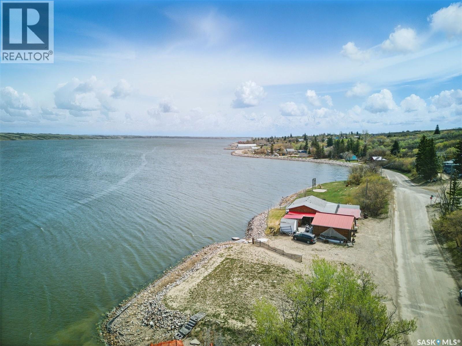 100 Maclachlan Avenue, Manitou Beach, SK