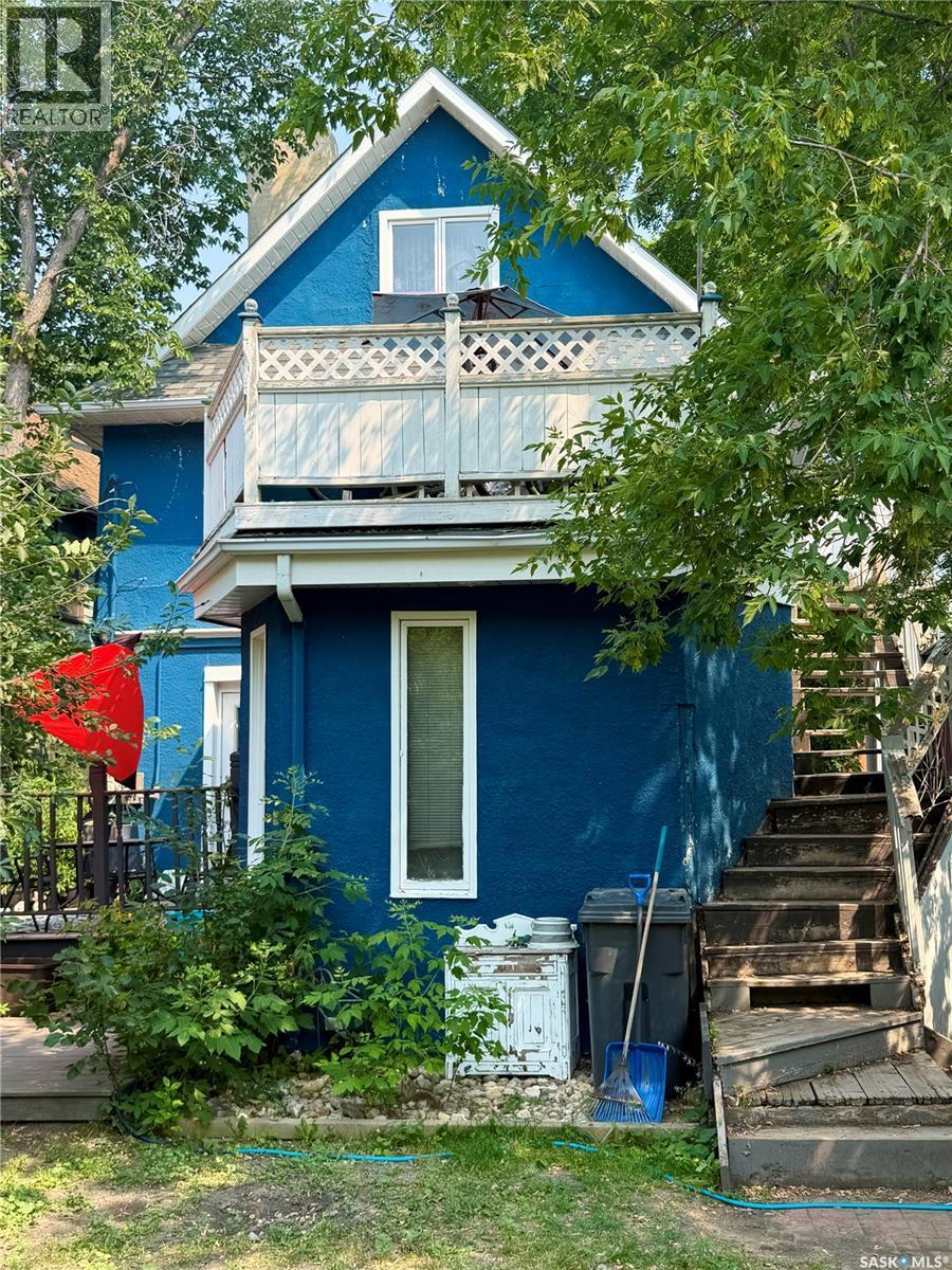 2130 Rae Street, Regina, SK - Outdoor