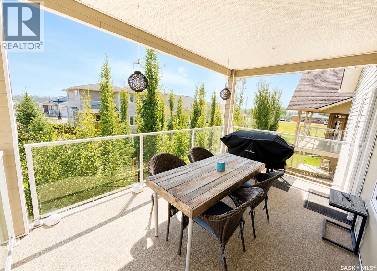 34 533 4Th Avenue Ne, Swift Current, SK - Outdoor With Deck Patio Veranda With Exterior