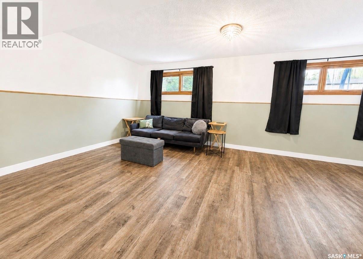 325 Aspen Drive, Swift Current, SK - Indoor