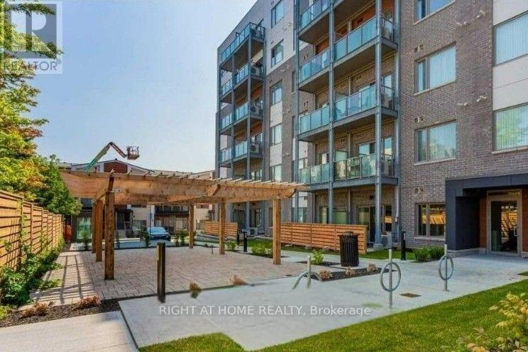 401 - 5131 Sheppard Avenue E, Toronto, ON - Outdoor With Balcony
