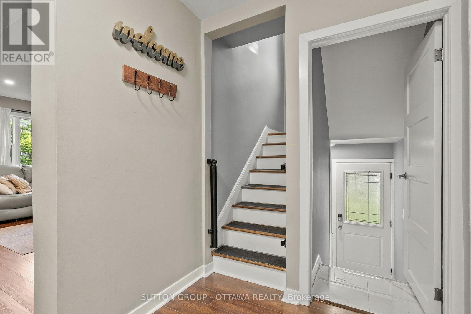 409 Blake Boulevard, Ottawa, ON - Indoor Photo Showing Other Room