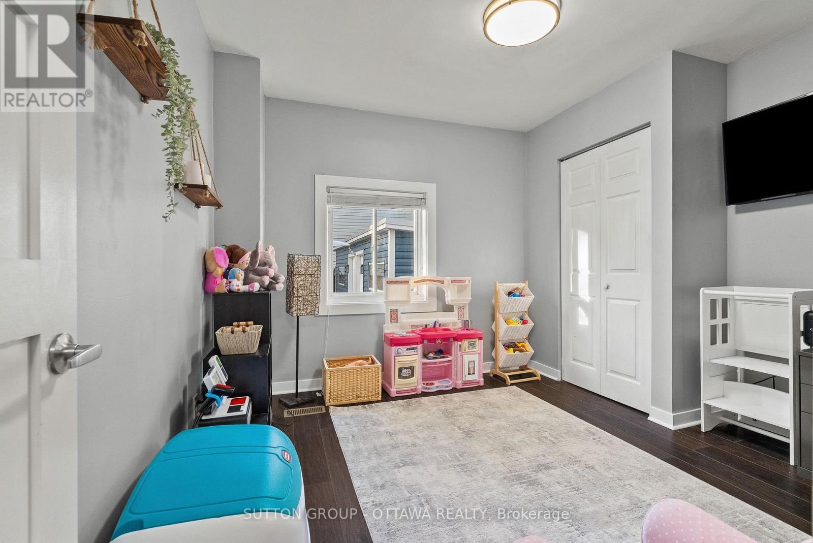 409 Blake Boulevard, Ottawa, ON - Indoor