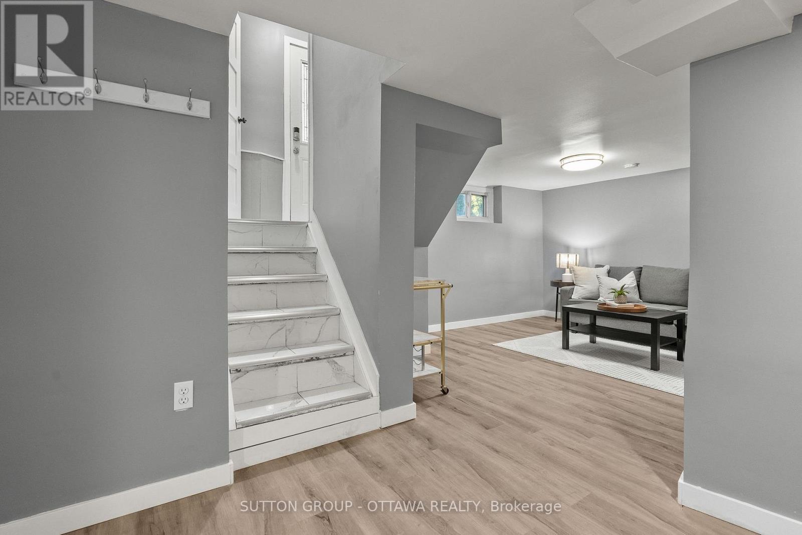 409 Blake Boulevard, Ottawa, ON - Indoor Photo Showing Other Room