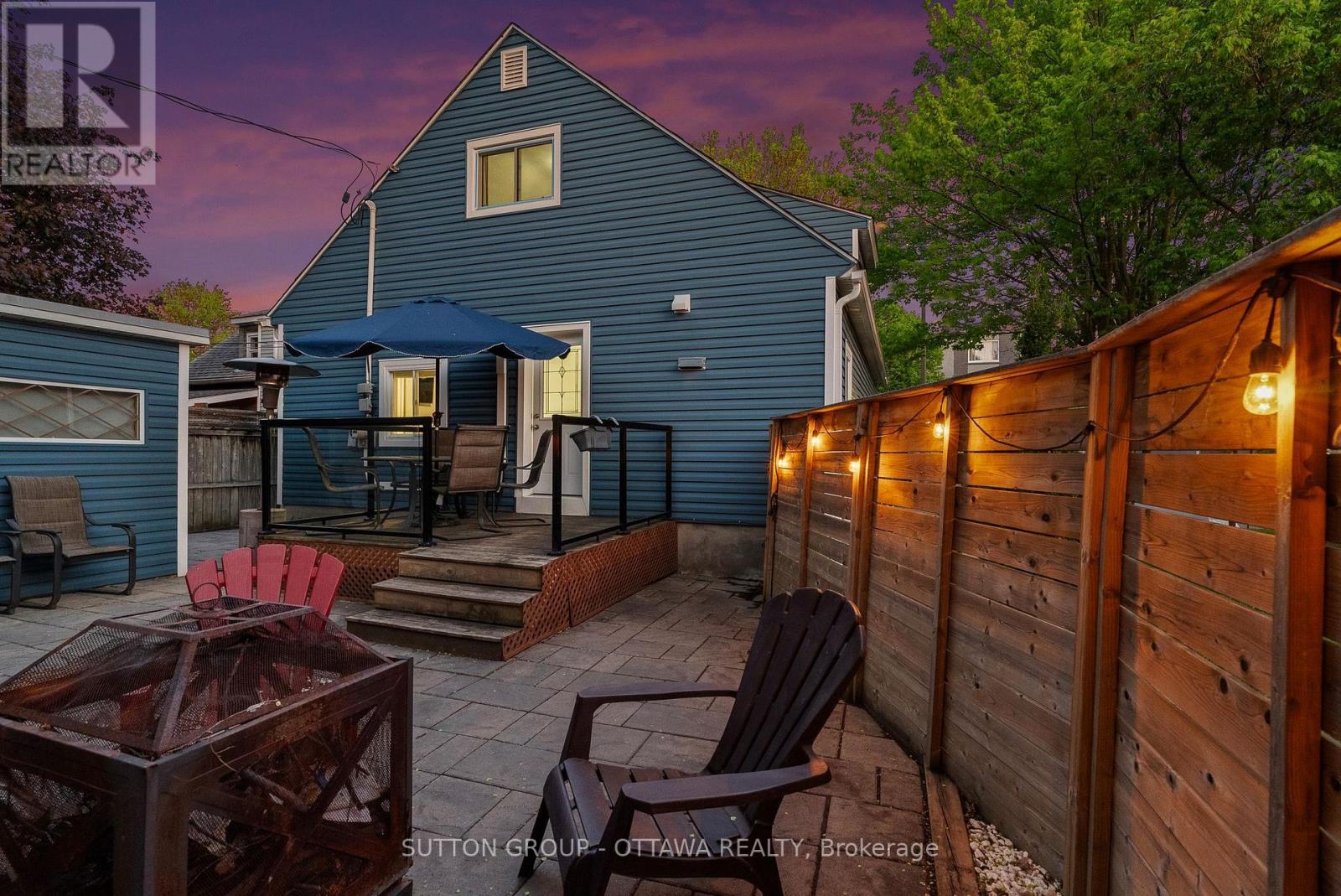 409 Blake Boulevard, Ottawa, ON - Outdoor With Exterior