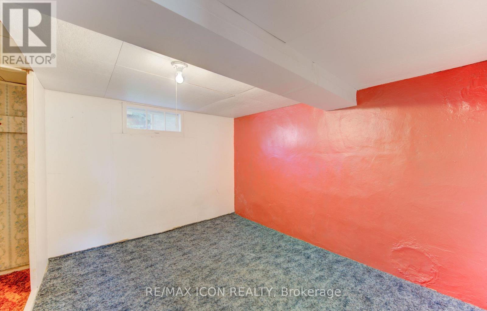 224 Weber Street E, Kitchener, ON - Indoor Photo Showing Other Room