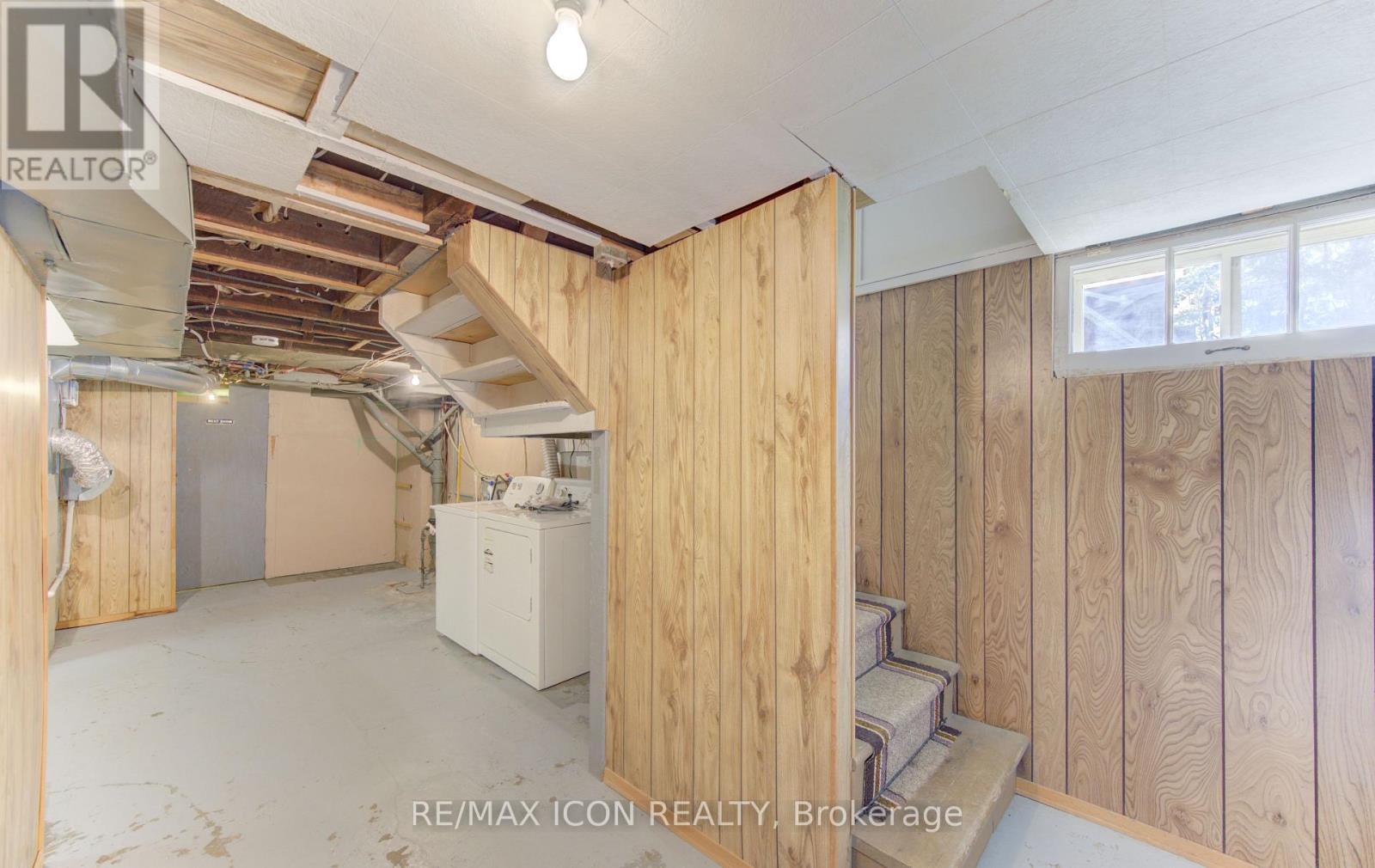 224 Weber Street E, Kitchener, ON - Indoor
