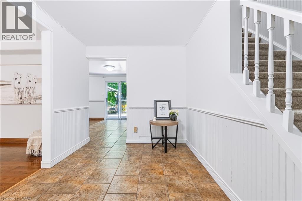 34 Peachtree Crescent, Cambridge, ON - Indoor Photo Showing Other Room