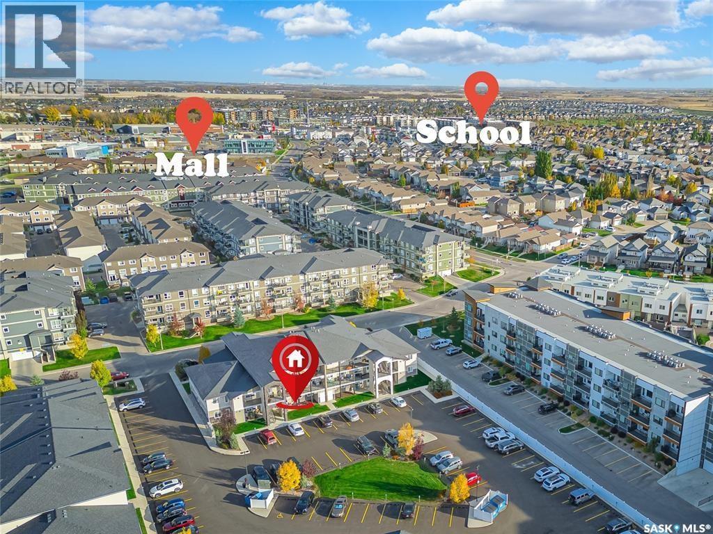 113 125 Willis Crescent, Saskatoon, SK - Outdoor With View
