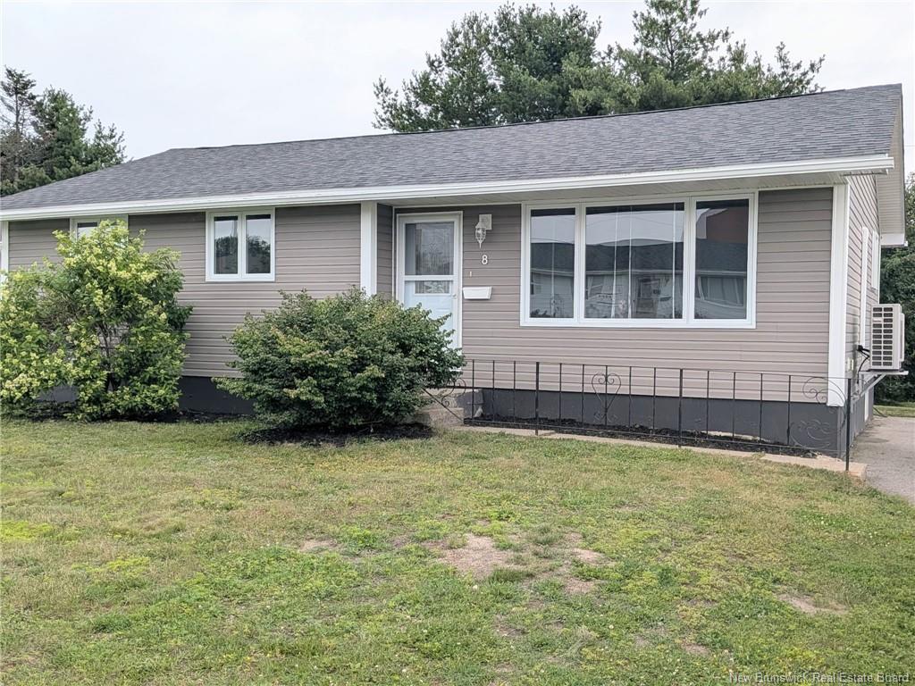 8 Bramalea St, Miramichi, NB