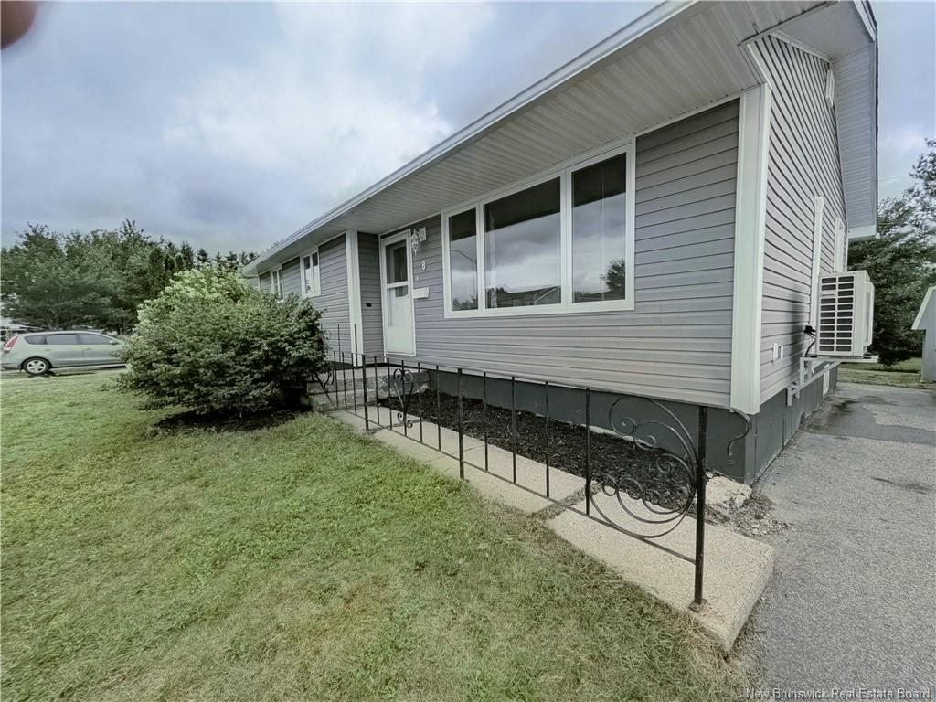 8 Bramalea St, Miramichi, NB