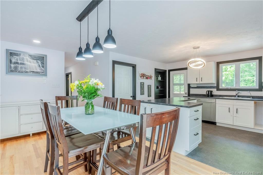 96 Old Coach Rd, Quispamsis, NB