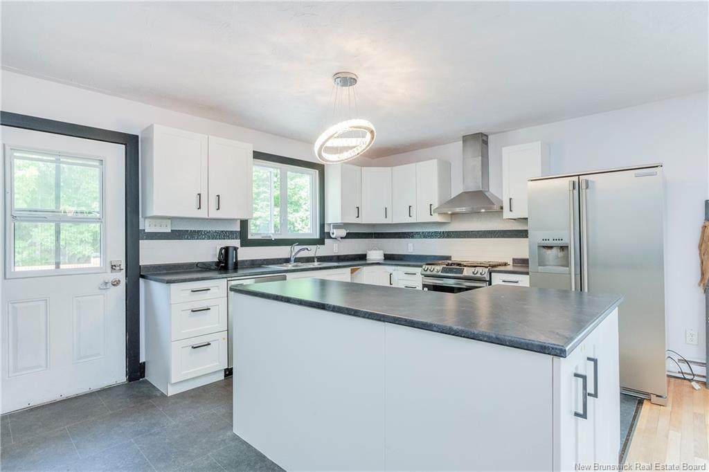 96 Old Coach Rd, Quispamsis, NB