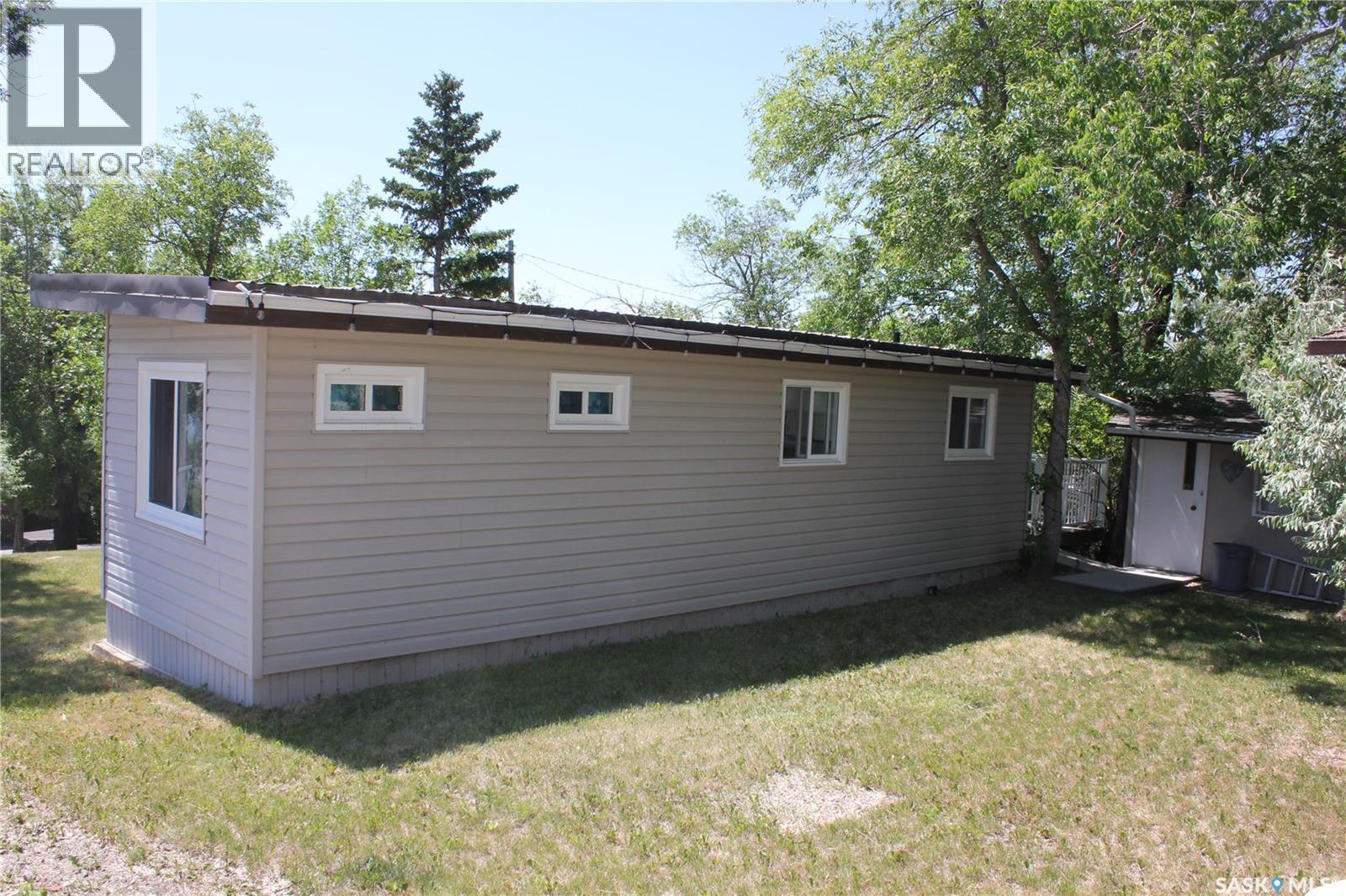 20 Lakeshore Drive, Kannata Valley, SK - Outdoor With Exterior